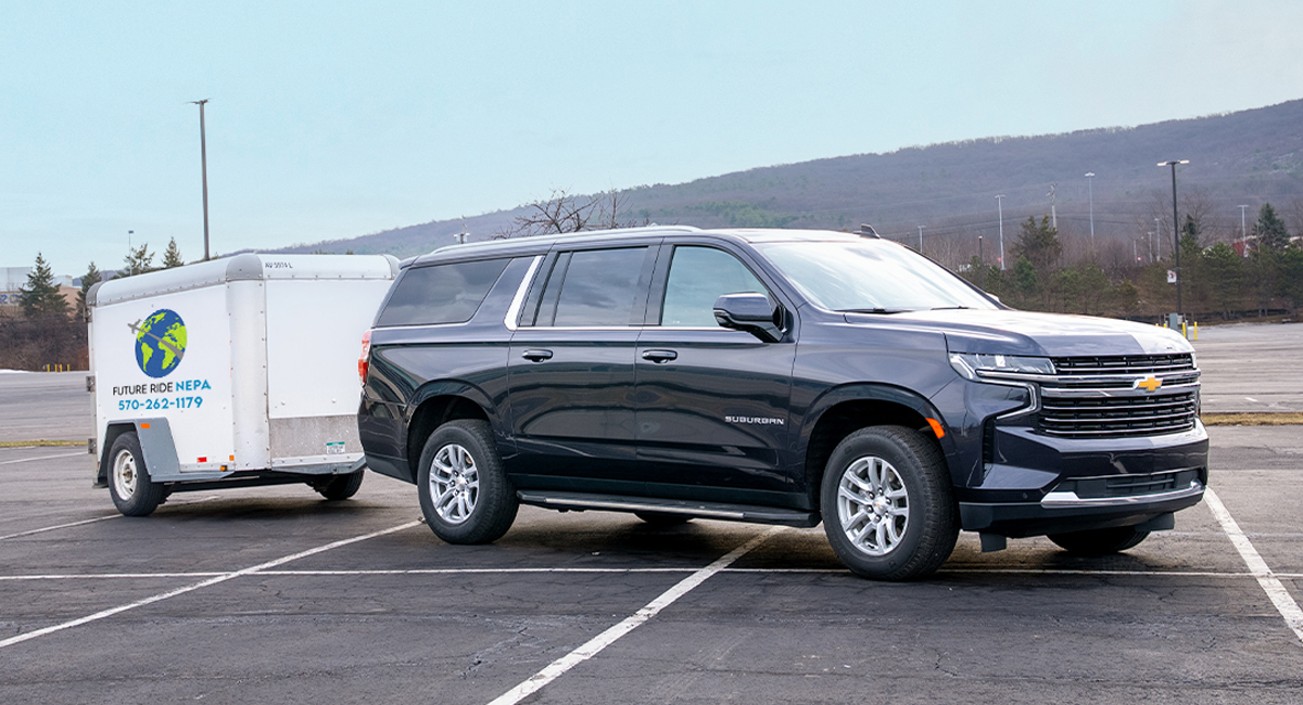 Chevrolet-Suburban-02